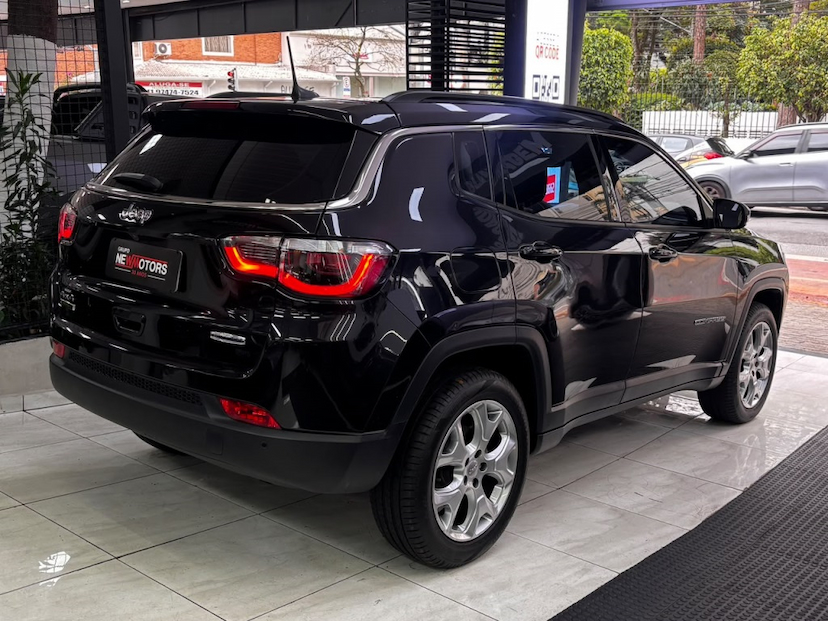 Foto do veículo JEEP COMPASS 2.0 16V DIESEL LIMITED 4X4 AUTOMÁTICO 2021 63.751 KM 114.777,00