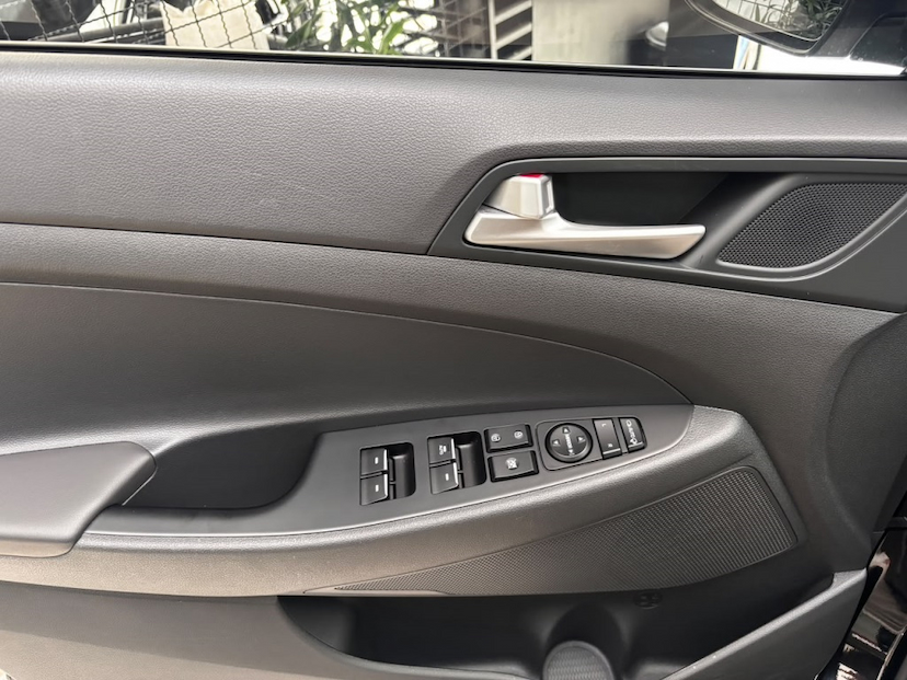 Foto do veículo HYUNDAI TUCSON 1.6 16V T-GDI GASOLINA LIMITED ECOSHIFT 2024 19.866 KM 153.777,00