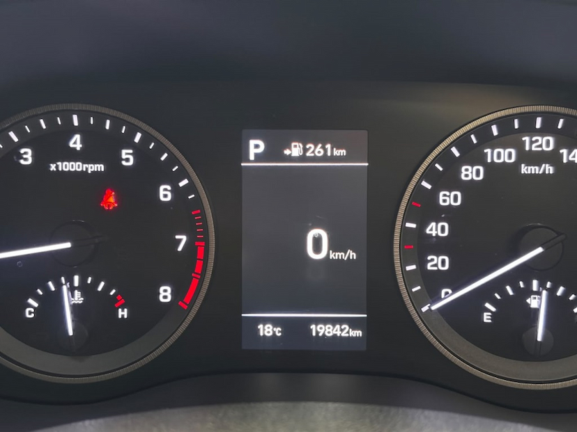 Foto do veículo HYUNDAI TUCSON 1.6 16V T-GDI GASOLINA LIMITED ECOSHIFT 2024 19.866 KM 153.777,00
