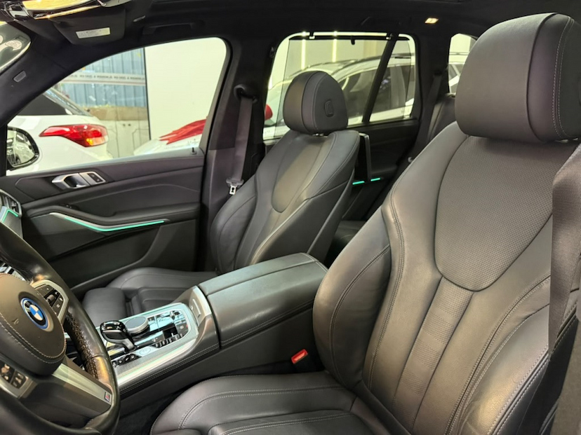 Foto do veículo BMW X5 3.0 I6 TURBO HÍBRIDO XDRIVE45E M SPORT AUTOMÁTICO 2022 39.847 KM 354.777,00