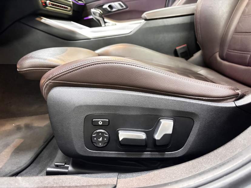 Foto do veículo BMW 330E 2.0 16V TURBO HÍBRIDO M SPORT AUTOMÁTICO 2020 55.222 KM 211.777,00