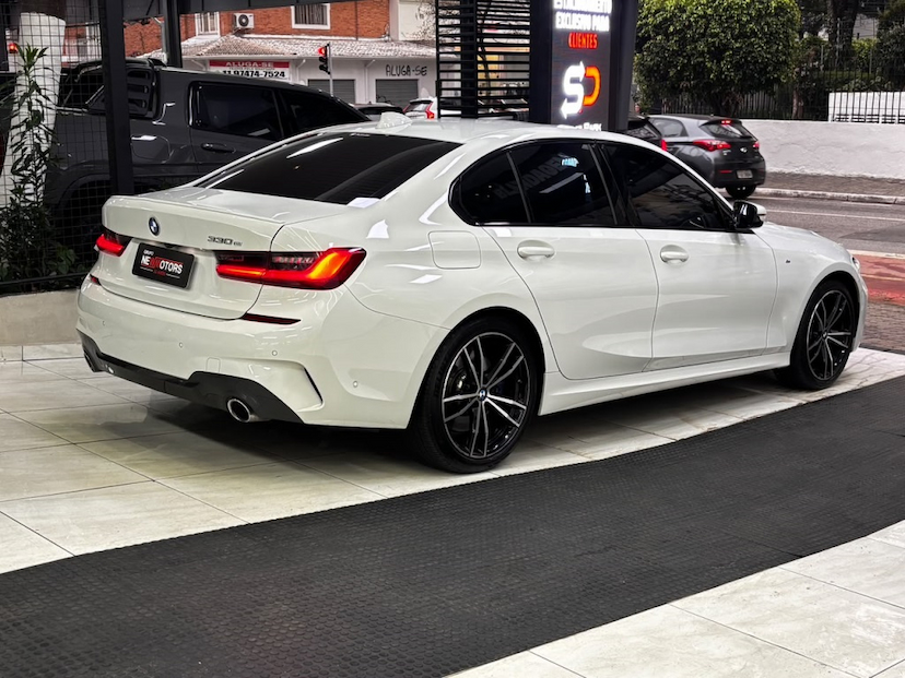 Foto do veículo BMW 330E 2.0 16V TURBO HÍBRIDO M SPORT AUTOMÁTICO 2020 55.222 KM 211.777,00