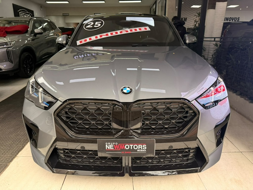 Foto do veículo BMW X2 2.0 TURBO GASOLINA XDRIVE20I M SPORT STEPTRONIC 2025 9.906 KM 465.777,00