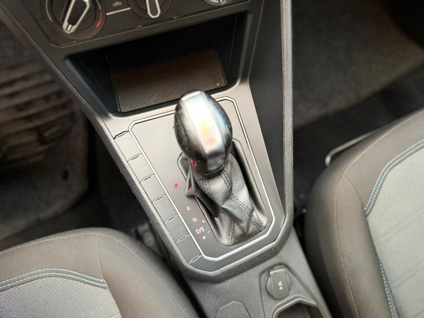 Foto do veículo VOLKSWAGEN NIVUS 1.0 200 TSI TOTAL FLEX COMFORTLINE AUTOMÁTICO 2021 67.240 KM 94.777,00