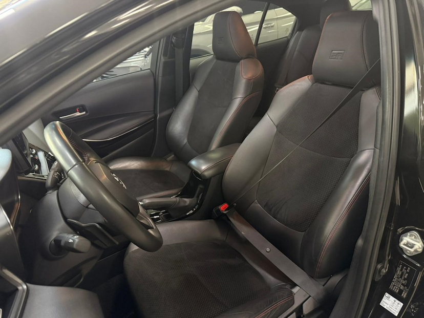 Foto do veículo TOYOTA COROLLA 2.0 VVT-IE FLEX GR-S DIRECT SHIFT 2024 17.795 KM 163.777,00