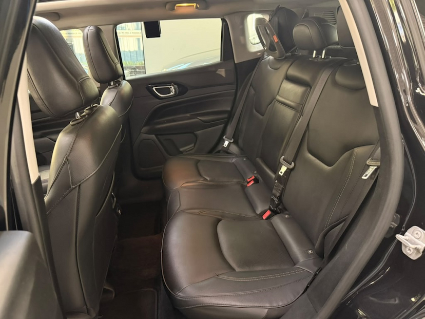 Foto do veículo JEEP COMPASS 1.3 T270 TURBO FLEX LIMITED AT6 2022 42.600 KM 127.777,00