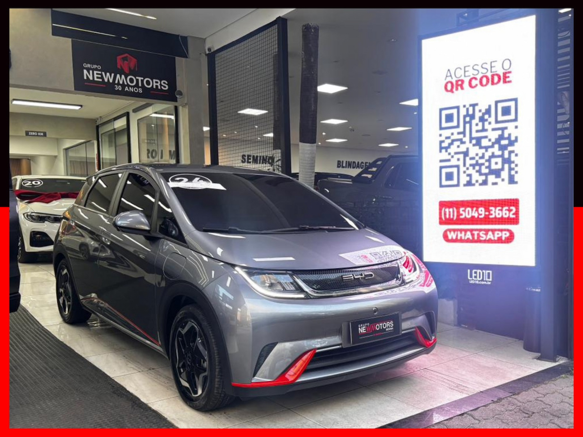 Foto do veículo BYD DOLPHIN 44,9 KW ELÉTRICO GS 2023/2024 18.200 KM R$ 127.777,00