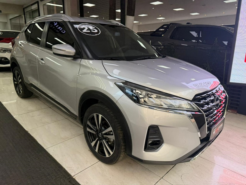 Foto do veículo NISSAN KICKS PLAY 1.6 16V FLEXSTART ADVANCE PLUS XTRONIC 2025 27.500 KM 121.777,00