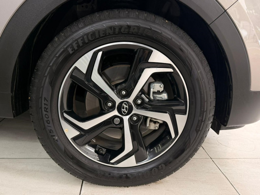 Foto do veículo HYUNDAI CRETA 1.6 16V FLEX SMART PLUS AUTOMÁTICO 2021 51.609 KM 99.777,00