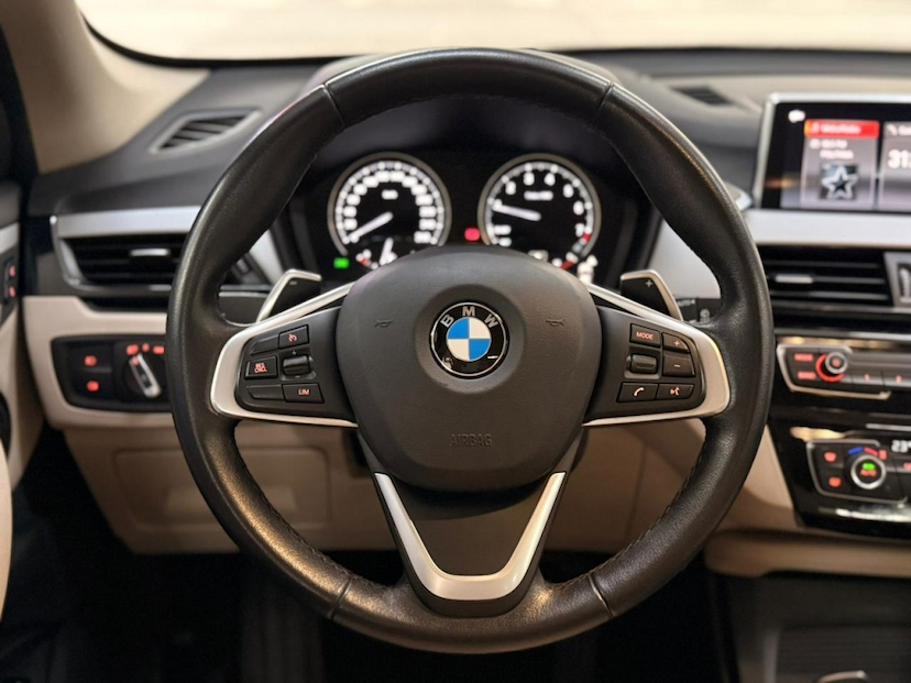 Foto do veículo BMW X1 2.0 16V TURBO ACTIVEFLEX SDRIVE20I 4P AUTOMÁTICO 2021 51.817 KM 153.777,00