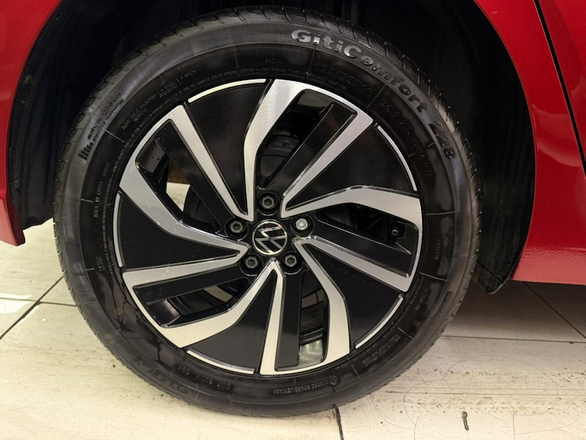 Foto do veículo VOLKSWAGEN POLO 1.0 170 TSI HIGHLINE AUTOMÁTICO 2025 39.975 KM 109.777,00