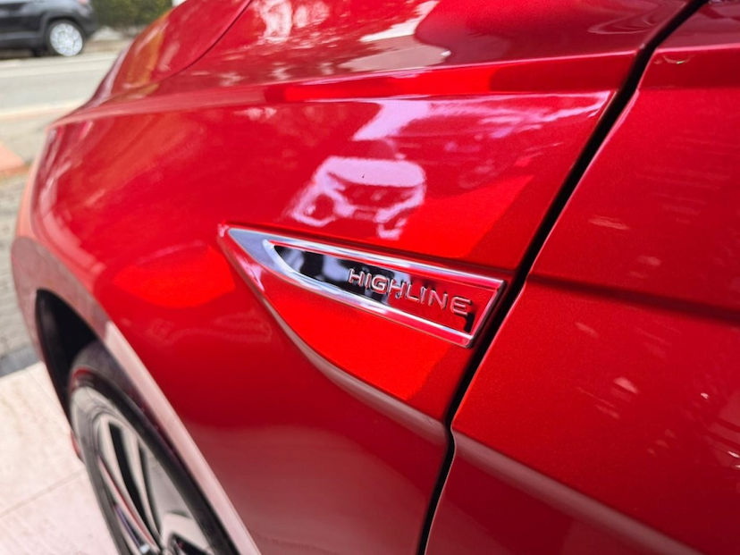 Foto do veículo VOLKSWAGEN POLO 1.0 170 TSI HIGHLINE AUTOMÁTICO 2025 39.975 KM 109.777,00