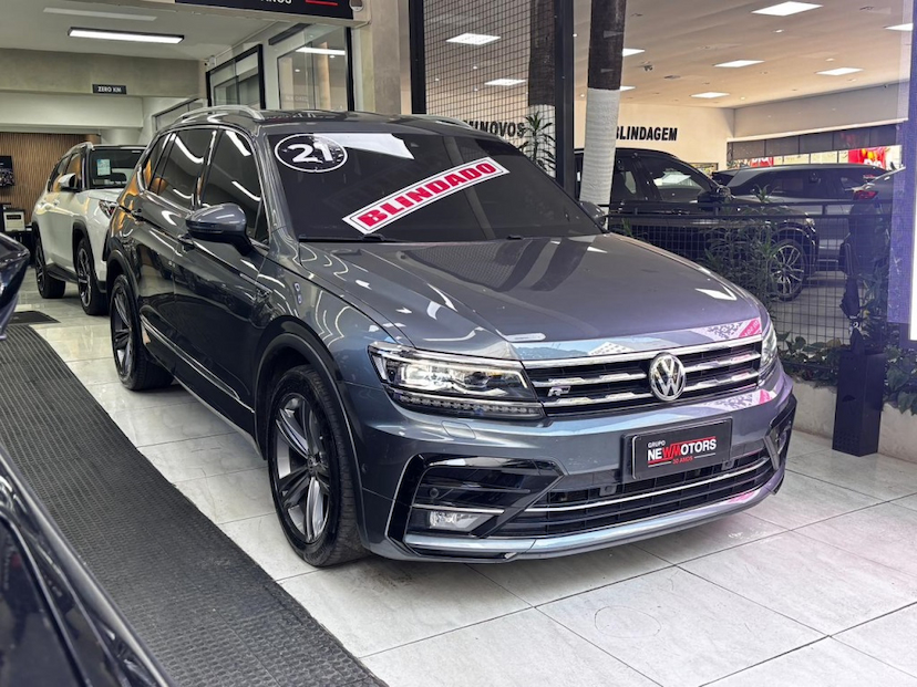 Foto do veículo VOLKSWAGEN TIGUAN 2.0 350 TSI GASOLINA ALLSPACE R-LINE 4MOTION DSG 2021 66.125 KM 168.777,00