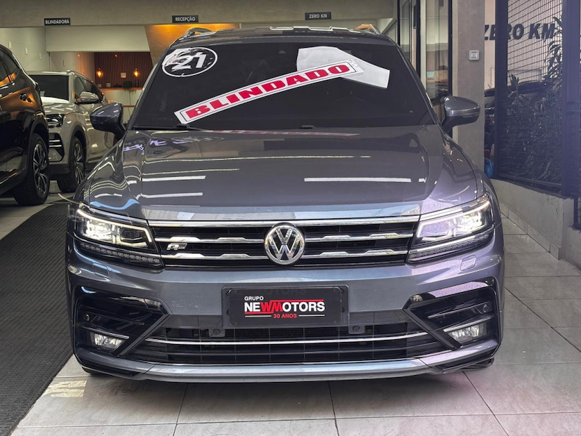 Foto do veículo VOLKSWAGEN TIGUAN 2.0 350 TSI GASOLINA ALLSPACE R-LINE 4MOTION DSG 2021 66.125 KM 168.777,00