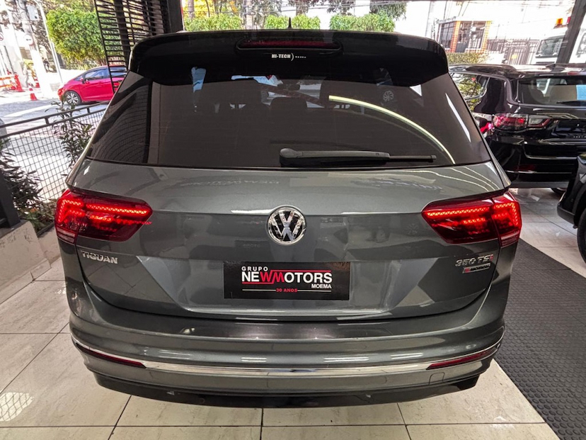 Foto do veículo VOLKSWAGEN TIGUAN 2.0 350 TSI GASOLINA ALLSPACE R-LINE 4MOTION DSG 2021 66.125 KM 168.777,00