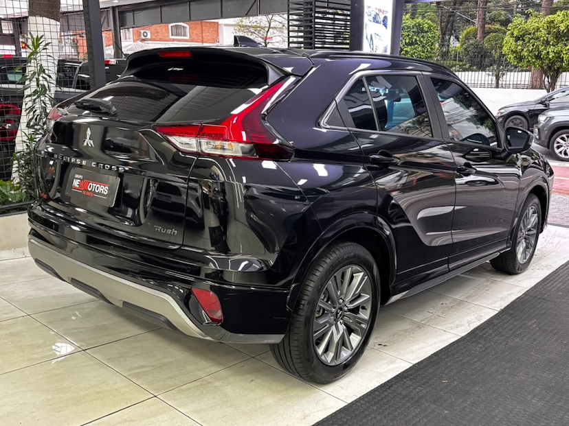 Foto do veículo MITSUBISHI ECLIPSE CROSS 1.5 MIVEC TURBO GASOLINA GLS CVT 2025 26.295 KM 132.777,00