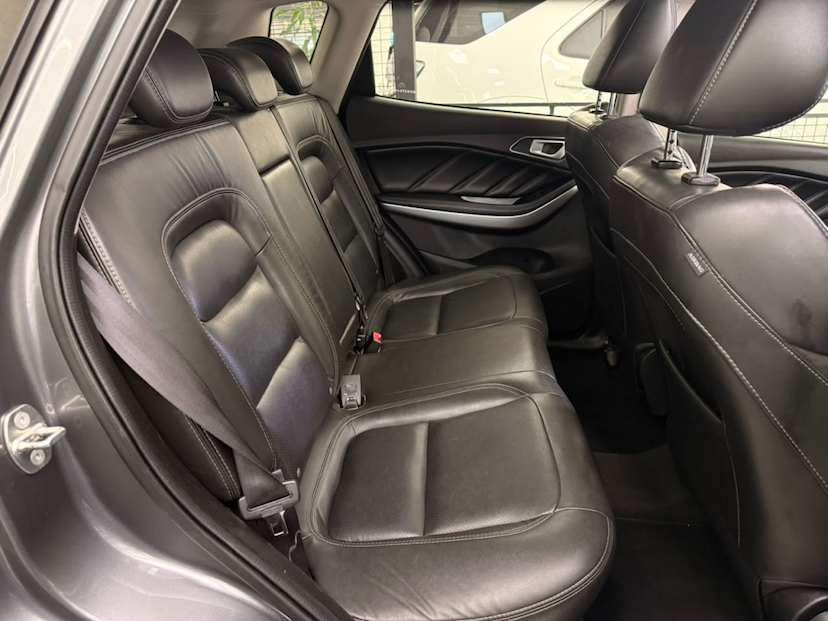 Foto do veículo CAOA CHERY TIGGO 7 1.5 VVT TURBO IFLEX TXS DCT 2020 82.911 KM 88.777,00