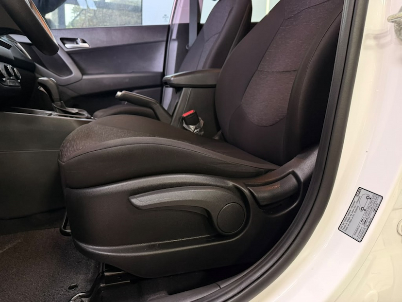Foto do veículo HYUNDAI CRETA 1.6 16V FLEX ACTION AUTOMÁTICO 2021 74.033 KM 99.777,00
