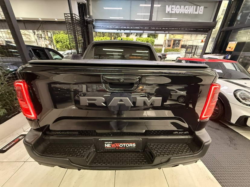 Foto do veículo RAM RAMPAGE 2.0 HURRICANE 4 TURBO GASOLINA LARAMIE 4X4 AUTOMÁTICO 2025 15.742 KM 199.777,00