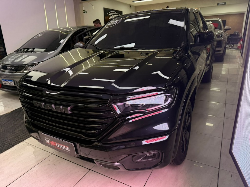 Foto do veículo RAM RAMPAGE 2.0 HURRICANE 4 TURBO GASOLINA LARAMIE 4X4 AUTOMÁTICO 2025 15.742 KM 199.777,00