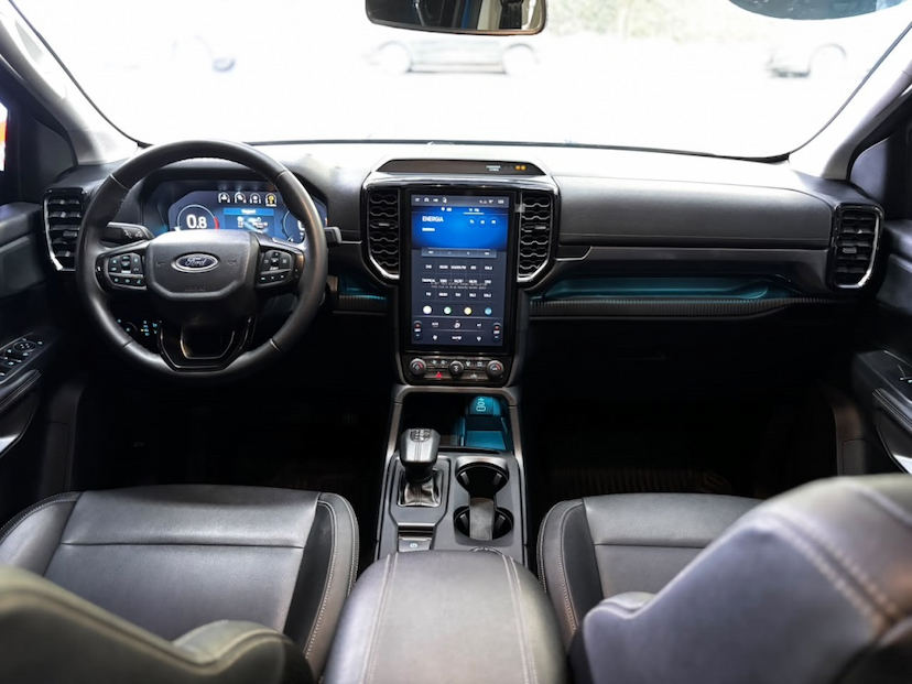 Foto do veículo FORD RANGER 3.0 V6 TURBO DIESEL CD LIMITED PLUS 4X4 AUTOMATICO 2025 38.785 KM 268.777,00