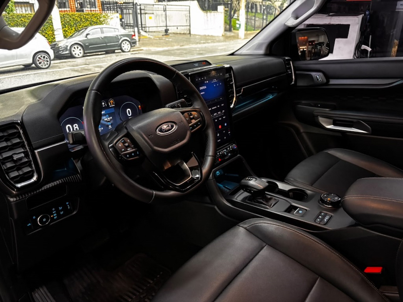 Foto do veículo FORD RANGER 3.0 V6 TURBO DIESEL CD LIMITED PLUS 4X4 AUTOMATICO 2025 38.785 KM 268.777,00