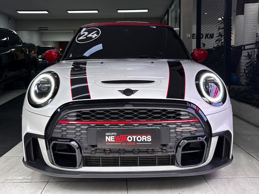 Foto do veículo MINI COOPER 2.0 16V TWINPOWER GASOLINA JOHN COOPER WORKS 2P STEPTRONIC 2024 37.129 KM 229.777,00