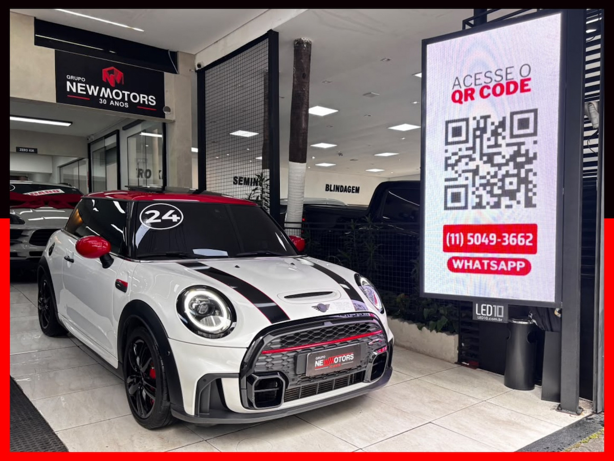 Foto do veículo MINI COOPER 2.0 16V TWINPOWER GASOLINA JOHN COOPER WORKS 2P STEPTRONIC 2023/2024 37.129 KM R$ 229.777,00