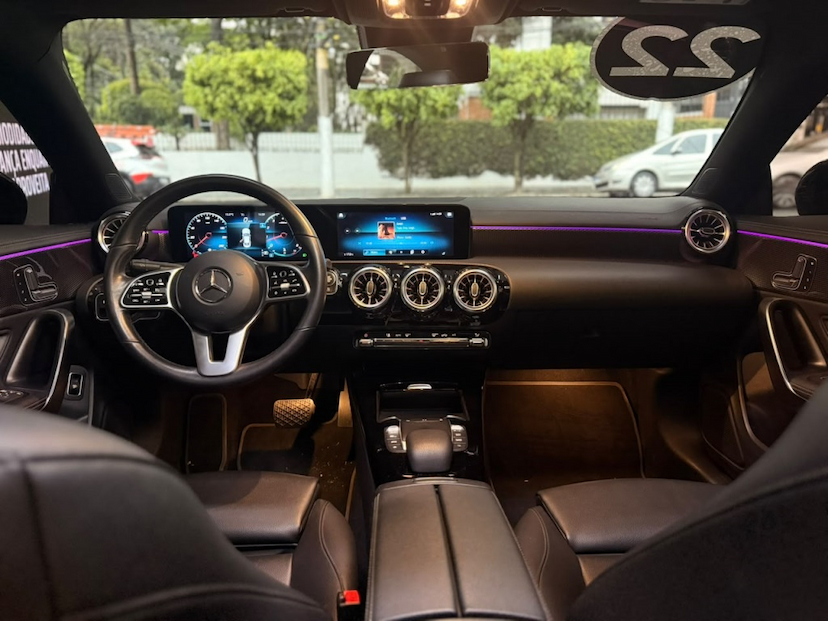 Foto do veículo MERCEDES-BENZ CLA 250 2.0 CGI GASOLINA 7G-DCT 2022 46.000 KM 215.777,00