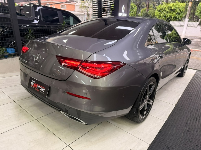 Foto do veículo MERCEDES-BENZ CLA 250 2.0 CGI GASOLINA 7G-DCT 2022 46.000 KM 215.777,00
