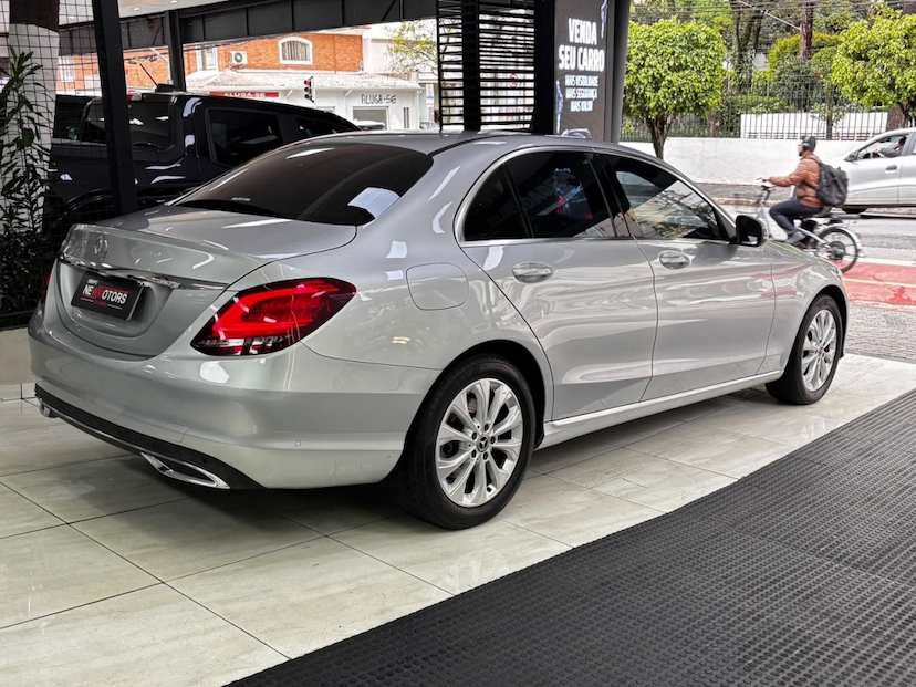 Foto do veículo MERCEDES-BENZ C 180 1.6 CGI FLEX EXCLUSIVE 9G-TRONIC 2018 48.812 KM 139.777,00