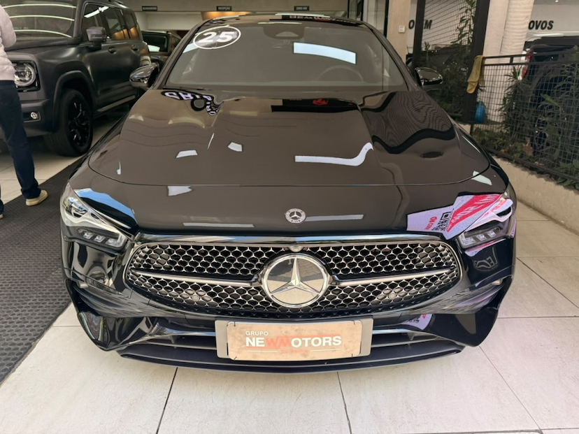 Foto do veículo MERCEDES-BENZ CLA 200 1.3 MHEV AMG LINE 7G-DCT 2025 20.535 KM 262.777,00