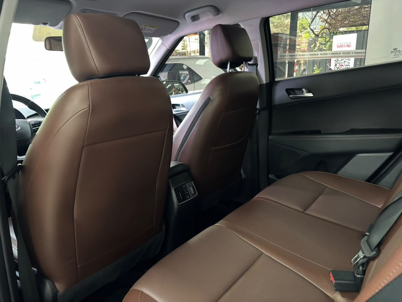 Foto do veículo HYUNDAI CRETA 2.0 16V FLEX PRESTIGE AUTOMÁTICO 2019 78.856 KM 96.777,00