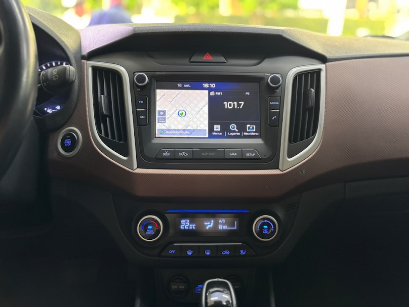 Foto do veículo HYUNDAI CRETA 2.0 16V FLEX PRESTIGE AUTOMÁTICO 2019 78.856 KM 96.777,00
