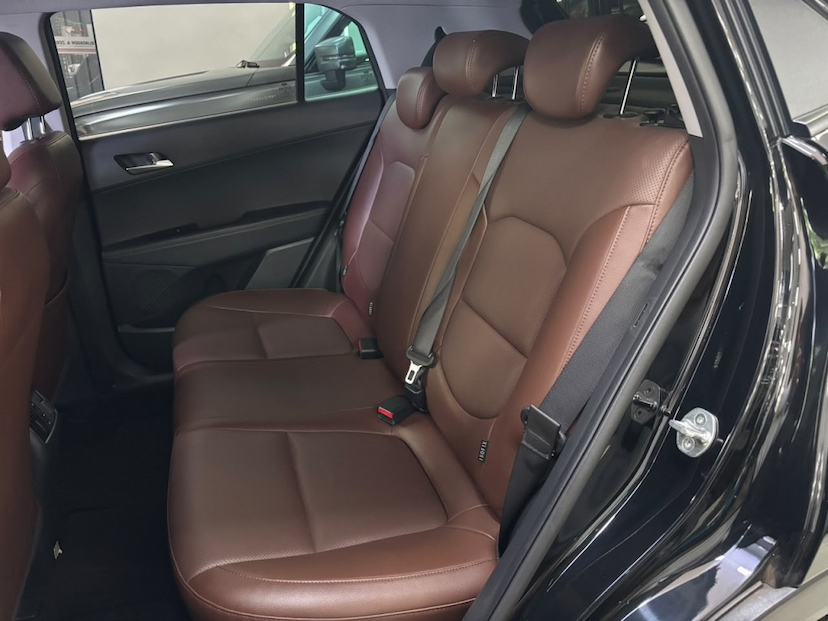 Foto do veículo HYUNDAI CRETA 2.0 16V FLEX PRESTIGE AUTOMÁTICO 2019 78.856 KM 96.777,00