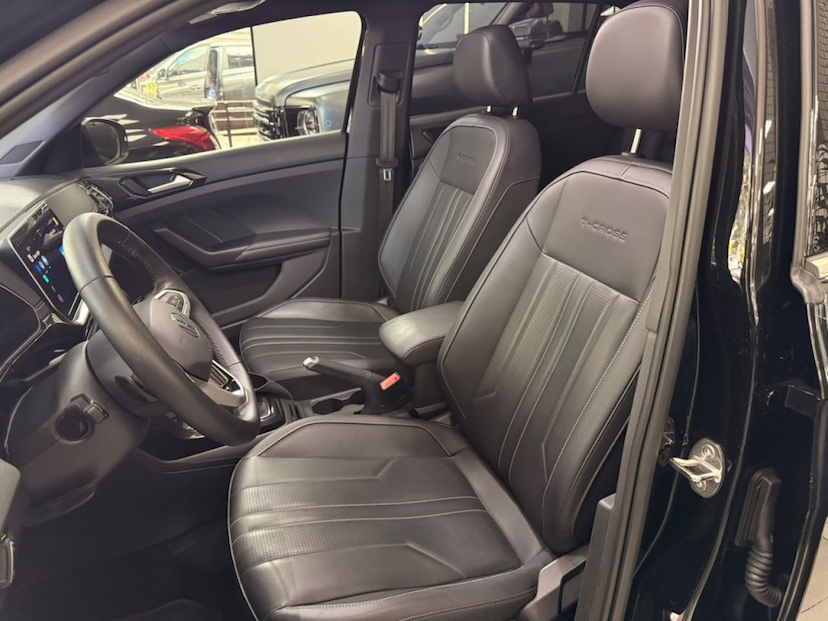 Foto do veículo VOLKSWAGEN T-CROSS 1.4 250 TSI TOTAL FLEX HIGHLINE AUTOMÁTICO 2026 46.410 KM 154.777,00