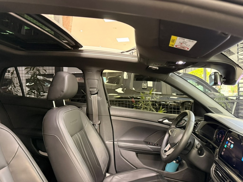Foto do veículo VOLKSWAGEN T-CROSS 1.4 250 TSI TOTAL FLEX HIGHLINE AUTOMÁTICO 2026 46.410 KM 154.777,00