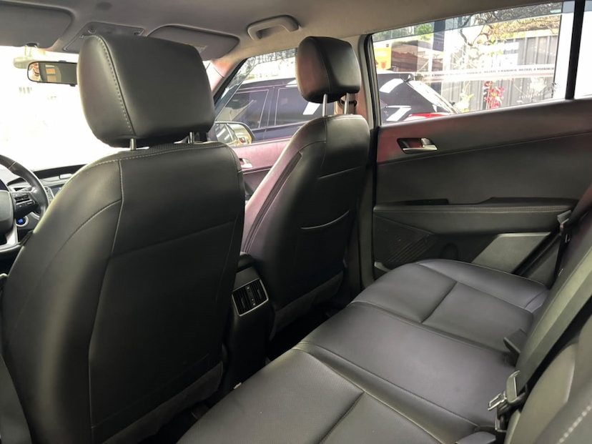 Foto do veículo HYUNDAI CRETA 2.0 16V FLEX PRESTIGE AUTOMÁTICO 2019 70.290 KM 92.777,00