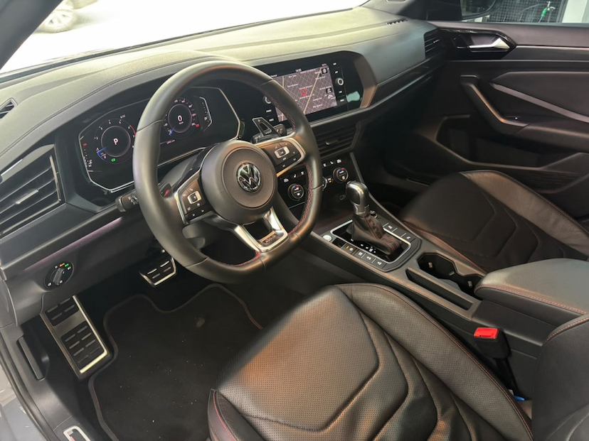 Foto do veículo VOLKSWAGEN JETTA 2.0 350 TSI GASOLINA GLI DSG 2019 58.901 KM 153.777,00