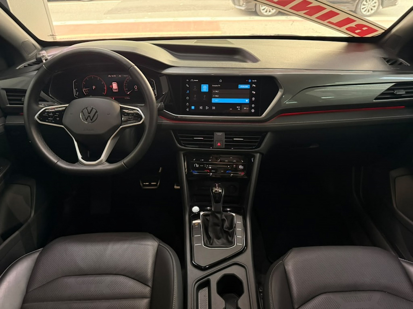 Foto do veículo VOLKSWAGEN TAOS 1.4 250 TSI TOTAL FLEX HIGHLINE AUTOMÁTICO 2024 15.000 KM 209.777,00