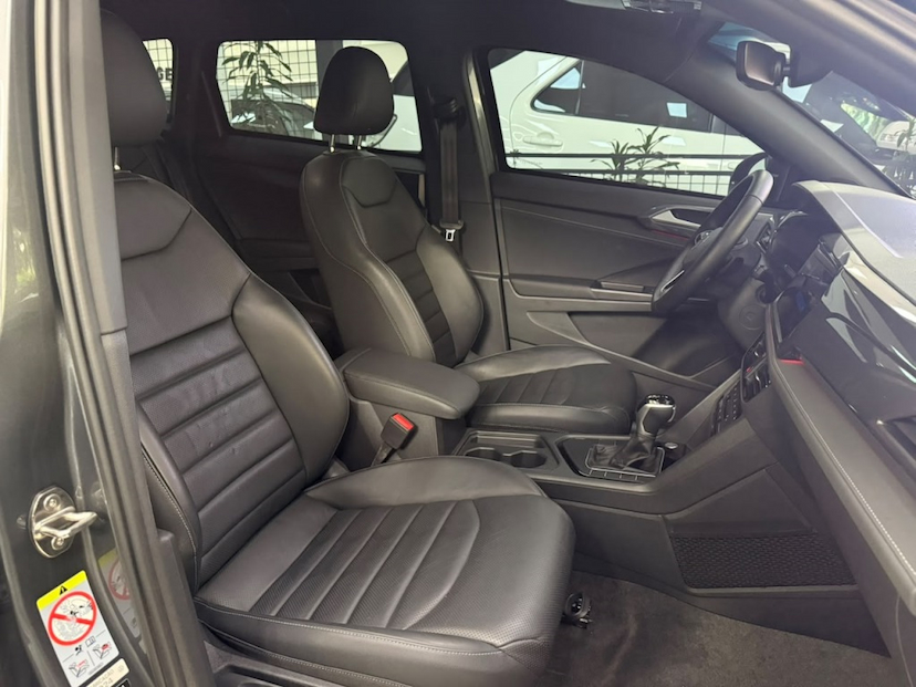 Foto do veículo VOLKSWAGEN TAOS 1.4 250 TSI TOTAL FLEX HIGHLINE AUTOMÁTICO 2024 15.000 KM 209.777,00