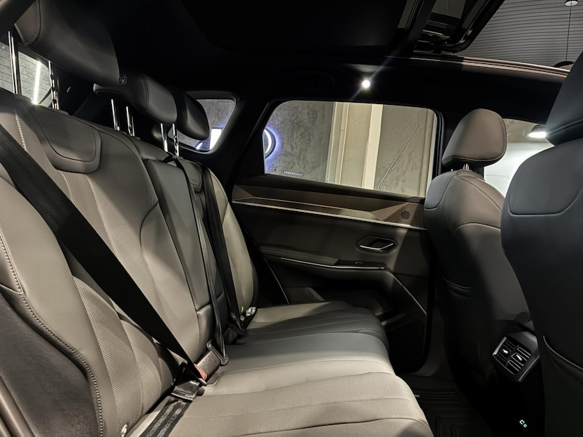 Foto do veículo BYD SONG PRO 1.5 DM-I FLEX PHEV GS AUTOMÁTICO 2027 0 KM 296.767,00