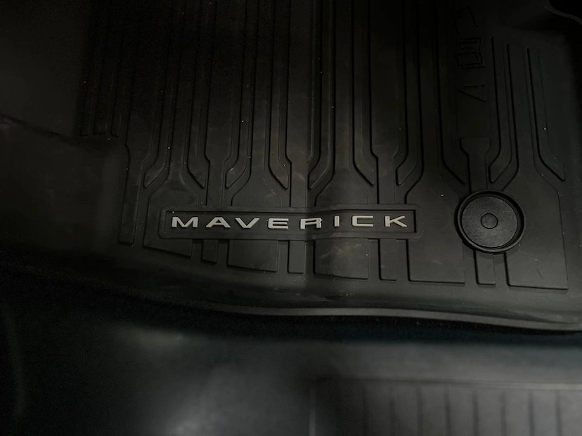 Foto do veículo FORD MAVERICK 2.5 HYBRID LARIAT E-CVT 2026 0 KM 327.577,00