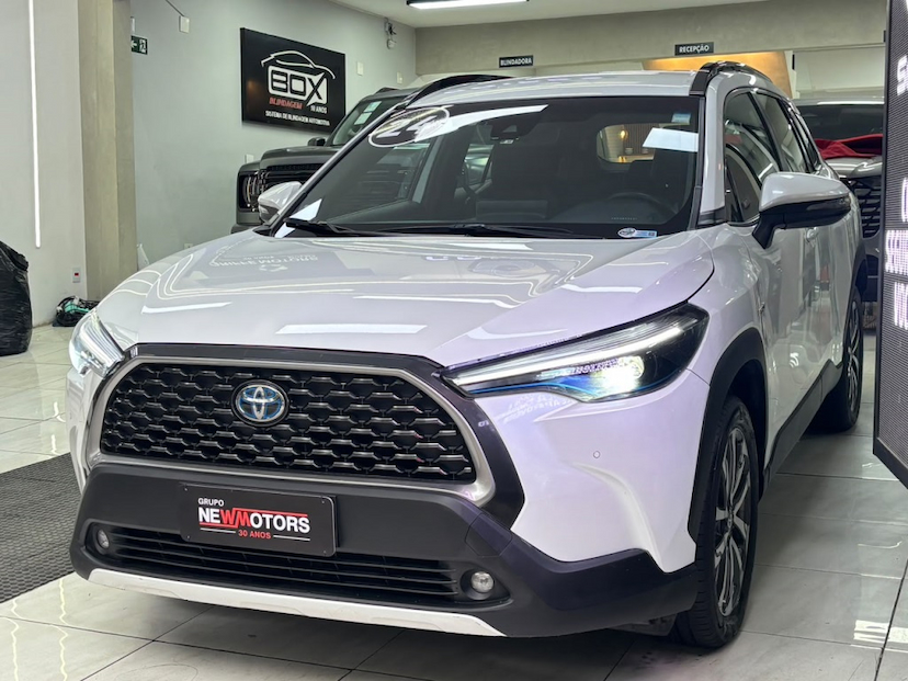 Foto do veículo TOYOTA COROLLA CROSS 1.8 VVT-I HYBRID FLEX XRV CVT 2024 60.732 KM 152.777,00