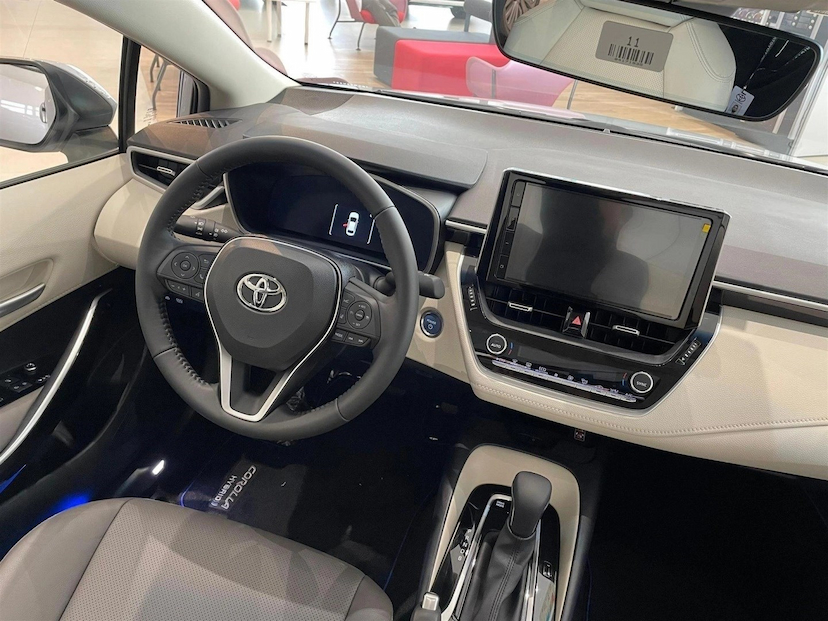 Foto do veículo TOYOTA COROLLA 1.8 VVT-I HYBRID FLEX ALTIS PREMIUM CVT 2026 0 KM 294.267,00