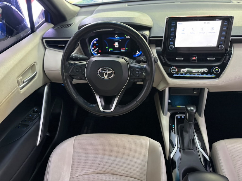 Foto do veículo TOYOTA COROLLA CROSS 1.8 VVT-I HYBRID FLEX XRX CVT 2023 80.600 KM 136.990,00