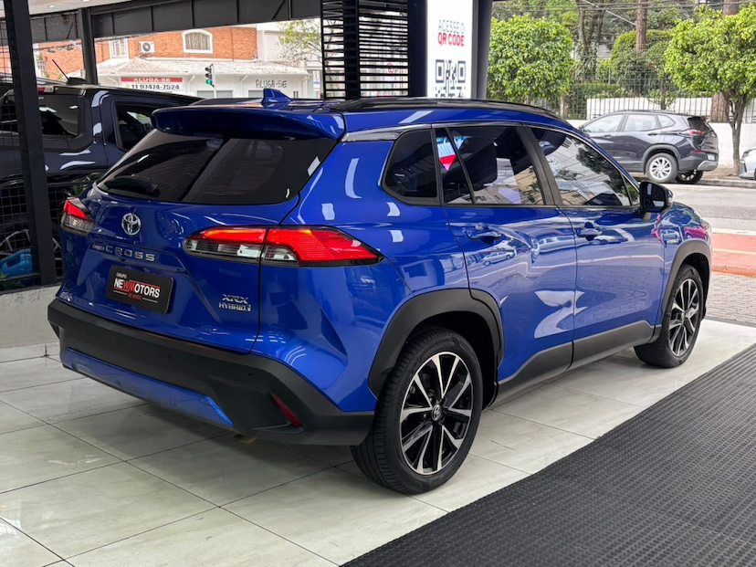 Foto do veículo TOYOTA COROLLA CROSS 1.8 VVT-I HYBRID FLEX XRX CVT 2023 80.600 KM 136.990,00