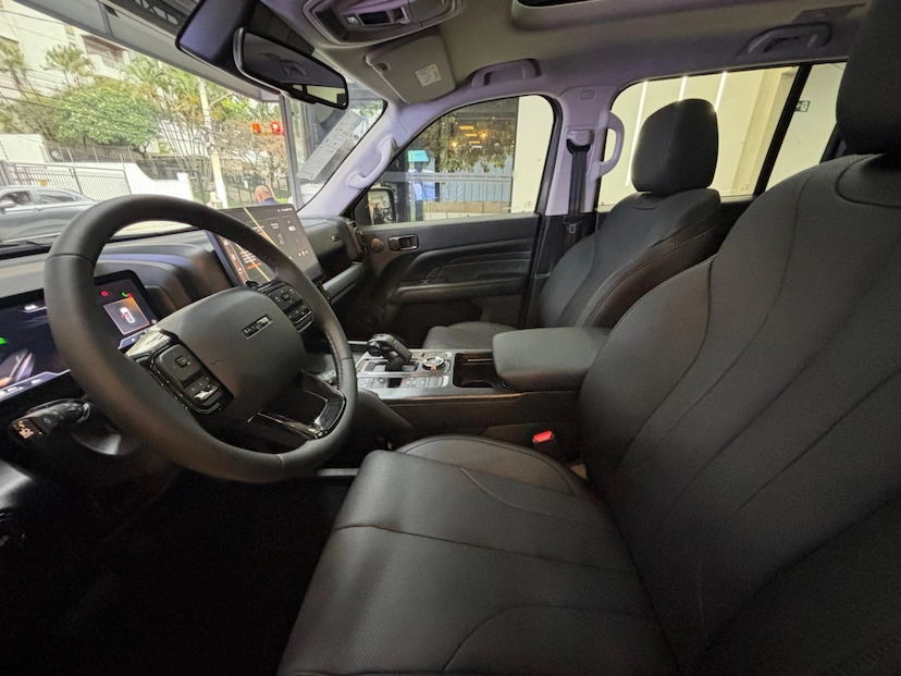 Foto do veículo GWM HAVAL H9 2.4 TURBO DIESEL EXCLUSIVE 4X4 AUTOMÁTICO 2027 0 KM 436.677,00