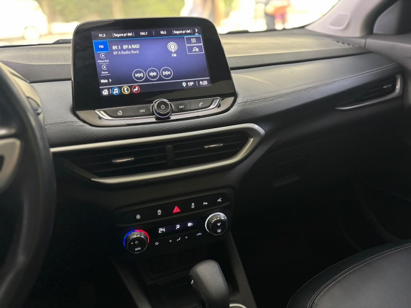 Foto do veículo CHEVROLET TRACKER 1.2 TURBO FLEX PREMIER AUTOMÁTICO 2020 83.676 KM 96.777,00