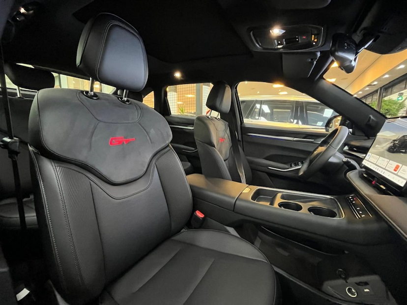 Foto do veículo GWM HAVAL H6 GT 1.5 FLEX PHEV AWD E-TRACTION 2027 0 KM 398.577,00
